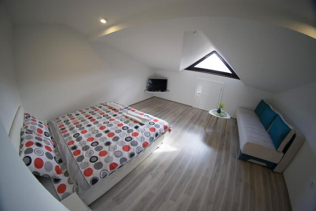 Apartmani Ivkovic+ Trebinje Exteriör bild